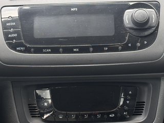 SEAT Ibiza Stylance / Style TÜV 09.26/ 1.Hand / 1.4 - bilder 12