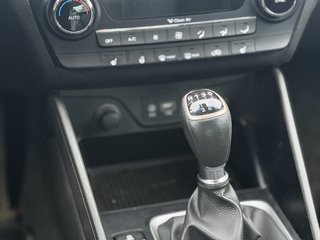 Hyundai TUCSON Advantage 4WD / Euro6 / 8 X ALU /NAV /KAM - foto 13