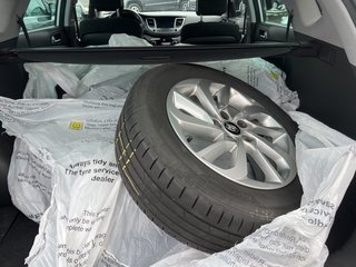 Hyundai TUCSON Advantage 4WD / Euro6 / 8 X ALU /NAV /KAM - foto 9