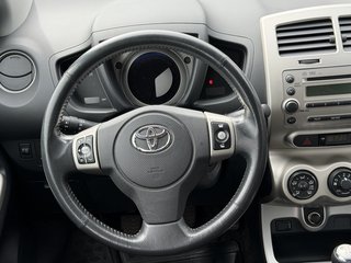 Toyota Urban Cruiser Town 1.3 / 10.26 TÜV - bilder 13