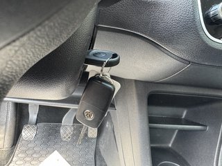 Volkswagen up! take / Klima / TÜV Neu - photo 18