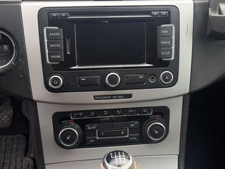 Volkswagen Passat Variant Comfortline EURO 5 / SHZ/ - foto 14
