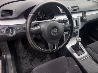 Volkswagen Passat Variant Comfortline EURO 5 / SHZ/ - foto 13