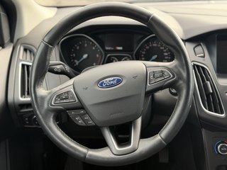 Ford Focus Turnier Titanium / Navi / Automatik - bilder 12