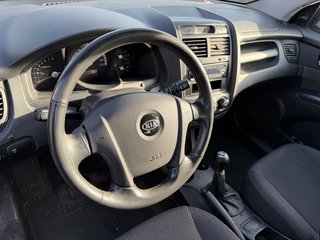 Kia Sportage LX 2WD Klima / Euro 4 / - bilder 15