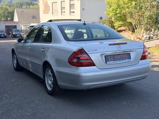 Mercedes-Benz E 220 CDI TÜV NEU/Automatik/Schiebedach/Klimaauto/ - bilder 7