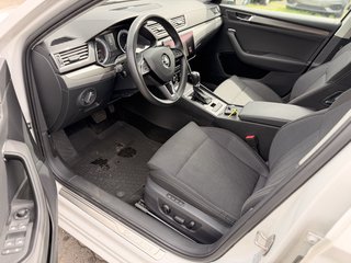 Skoda Superb Combi Style 4x4 - foto 12