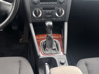 Audi A3 Sportback 2.0 FSI Ambiente / Xenon / SHZ - bilder 14