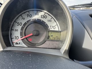 Toyota AYGO Cool Klima - photo 13