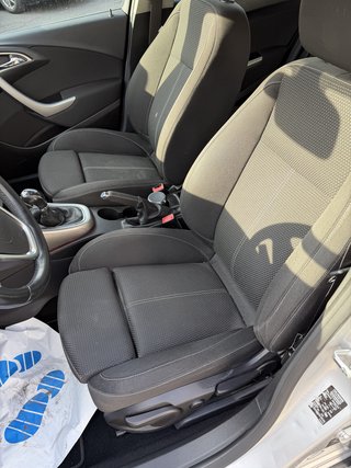 Opel Astra J 5-trg. Edition / TÜV / Inspektion / AHK - bilder 17