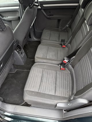 Volkswagen Touran Cup NAV / SHZ/ 7-Sitzer / - bilder 19