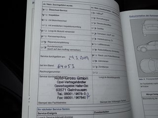 Volkswagen Touran Cup NAV / SHZ/ 7-Sitzer / - bilder 20