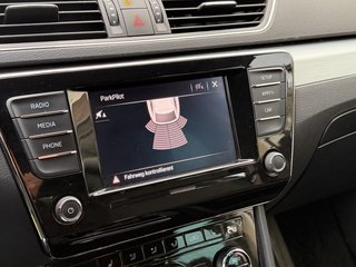 Skoda Superb Combi Ambition SHZ / DSG / - photo 16