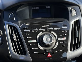 Ford Focus Titanium Euro 5 / Automatik / SHZ / Xenon - bilder 14