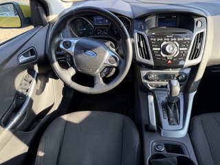 Ford Focus Titanium Euro 5 / Automatik / SHZ / Xenon - bilder 12