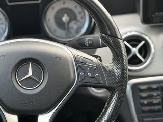 Mercedes-Benz GLA 200 CDI / d 4Matic Pano / Navi - foto 16
