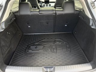 Mercedes-Benz GLA 200 CDI / d 4Matic Pano / Navi - foto 12