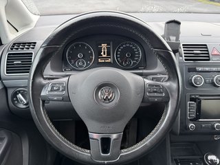 Volkswagen Touran Cup NAV / SHZ/ 7-Sitzer / - bilder 17