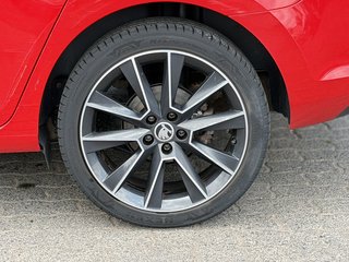 Skoda Rapid Spaceback Pano/SHZ/TÜV/Service/Bremsen Neu - foto 9