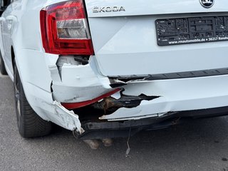 Skoda Octavia Combi Style Teilleder/Euro6/BI-XEN/DSG - bilder 11