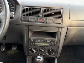 Volkswagen Golf Variant Ocean/ 1.4 / 1.Hand /TÜV 06.26 - foto 14