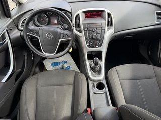 Opel Astra J 5-trg. Sport / 1.4 / - bilder 13