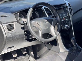 Hyundai i30 Coupe Classic/TÜV/Garantie/Service - bilder 12