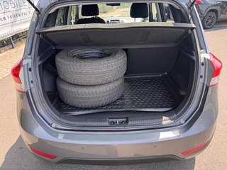Hyundai ix20 Comfort / 1.Hand / Euro 5 - bilder 9