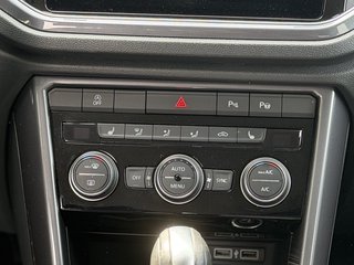 Volkswagen T-Roc IQ.DRIVE Garantie/TÜV NEU/BI-Colour/KAM/NAV - bilder 17