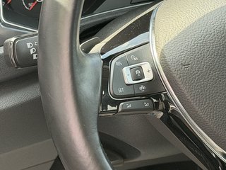 Volkswagen T-Roc IQ.DRIVE Garantie/TÜV NEU/BI-Colour/KAM/NAV - bilder 20