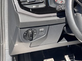 Volkswagen Polo VI SHZ/ EURO 6 /NAV / 1.Hand - bilder 15