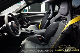 Porsche 911 GT3 Facelift-2025-Weissach-Full-MY26 - фото 29