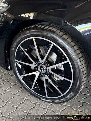 Mercedes-Benz CLA 250 + Right Hand-Premium-AMG-Night - photo 4