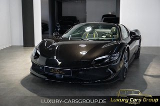 Ferrari 296 GTS - photo 1
