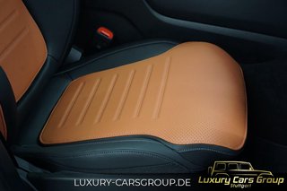 Mercedes-Benz GLC 200 AMG-Pano-Burm-Night-2025 - фото 28