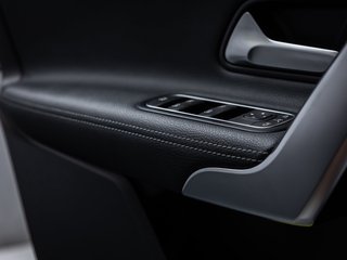 Mercedes-Benz CLA 35 AMG Shooting Brake  MBEAM PANO 360° - bilder 19