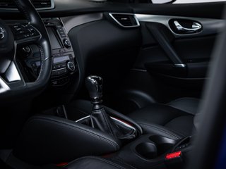 Nissan Qashqai 1.2 Visia*PANO*360°*AHK*NAVI - bilder 16