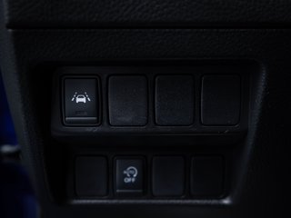 Nissan Qashqai 1.2 Visia*PANO*360°*AHK*NAVI - bilder 9