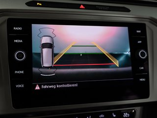 Volkswagen Passat 2.0 TDI Comfortline  LED ACC RFK - foto 2