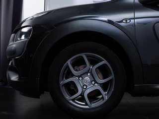 Citroën C4 Cactus 1.6 HDI PANO RFK SHZ TEMP - bilder 6