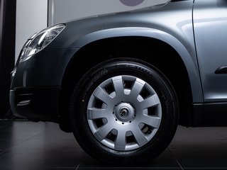 Skoda Yeti 1.2 TSI Active Plus Edition  AHK SHZ - bilder 6