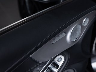 Mercedes-Benz C 300 4M AMG-LINE  DISTR MBEAM BURMESTER 360° - bilder 16