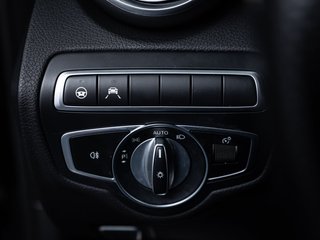 Mercedes-Benz C 300 4M AMG-LINE  DISTR MBEAM BURMESTER 360° - bilder 4