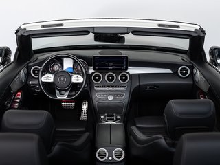 Mercedes-Benz C 300 4M AMG-LINE  DISTR MBEAM BURMESTER 360° - bilder 1