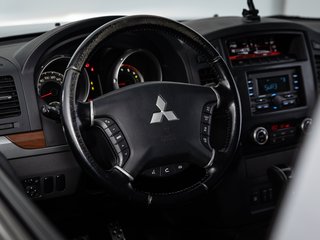 Mitsubishi Pajero 3.2 DI-D Intense 4WD AHK RFK SHZ - bilder 2