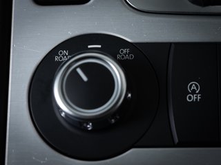 Volkswagen Touareg 3.0 TDI V6  BI-XENON PANO NAVI SPORT - foto 7