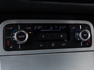Volkswagen Touareg 3.0 TDI V6  BI-XENON PANO NAVI SPORT - foto 4