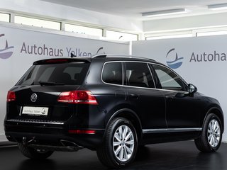 Volkswagen Touareg 3.0 TDI V6  BI-XENON PANO NAVI SPORT - foto 4
