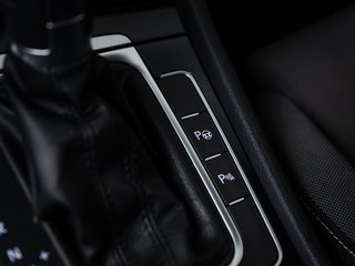 Volkswagen Golf VII 1.4 TSI Highline  BI-XENON TEMP KLIMA - bilder 7