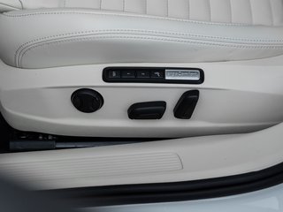 Volkswagen Passat GTE 1.4 TSI R-Line ACC PANO VIRTUAL AHK - bilder 8